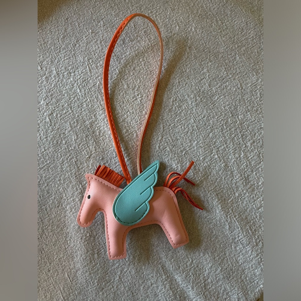 Horse for bag decorate